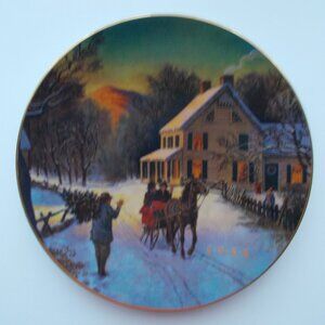 VTG 1988 HOME FOR THE HOLIDAYS Porcelain Plate with 22K Gold Trim NEW
